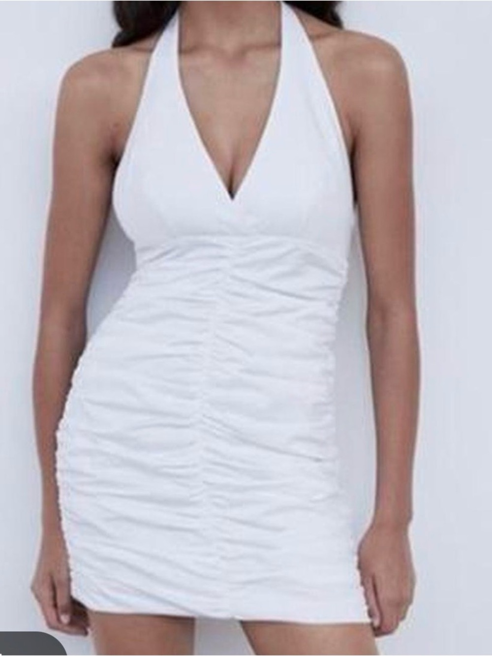 🤍 ZARA White Ruched Halter Mini Dress 🤍

Size XS